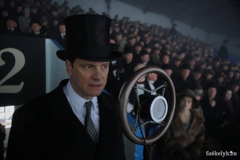 •  Fotó: A kiraly beszéde