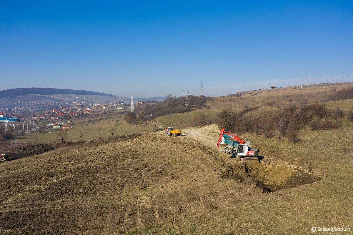 •  Fotó: Erdély Bálint Előd