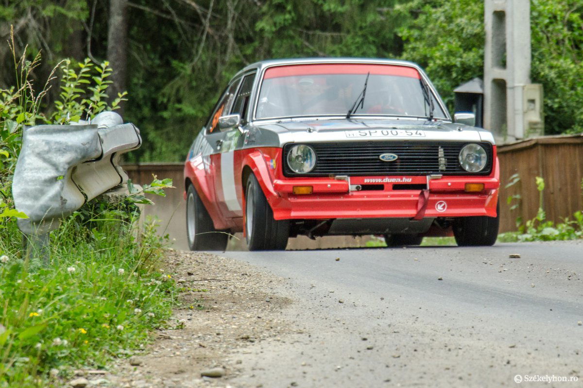 &bullet;  Fotó: Pinti Attila