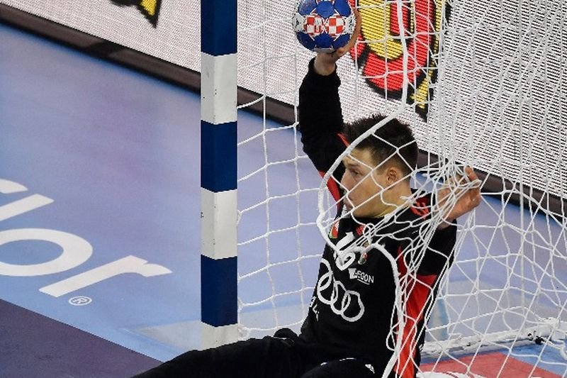 Mikler Roland védéseire szükség lesz. Archív •  Fotó: MTI/Kovács Tamás