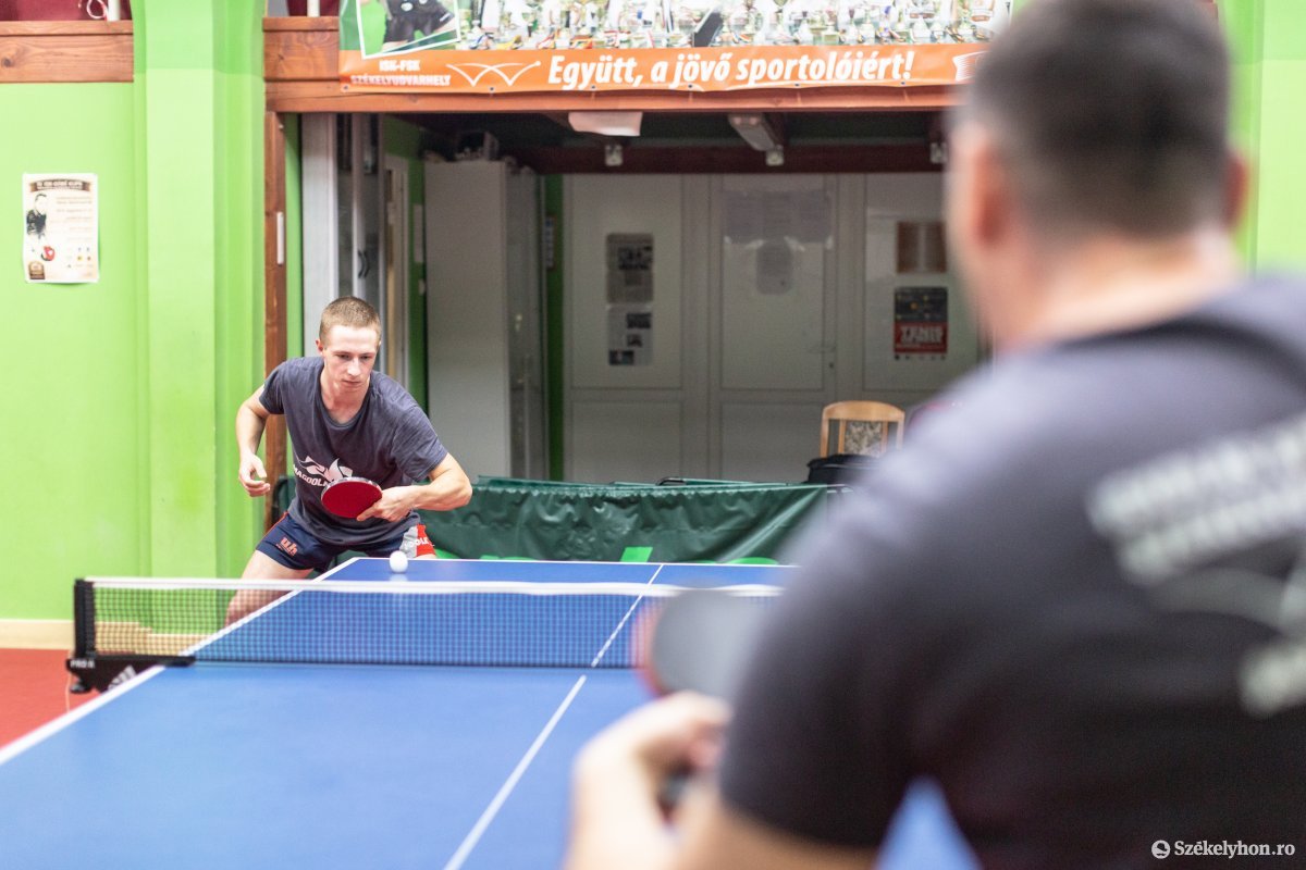 &bullet;  Fotó: Erdély Bálint Előd