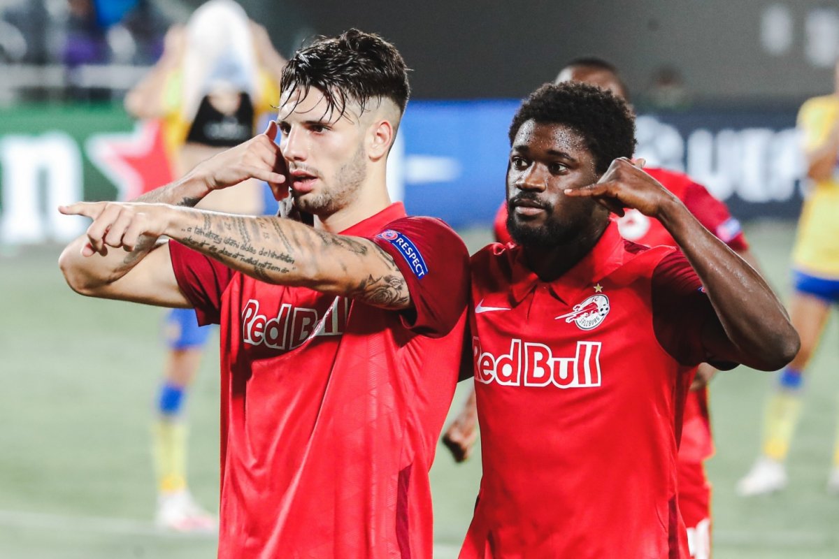 Húszon csúcson. Európai sztárcsapatok érdeklődnek Szoboszlai (balra) iránt •  Fotó: redbullsalzburg.at