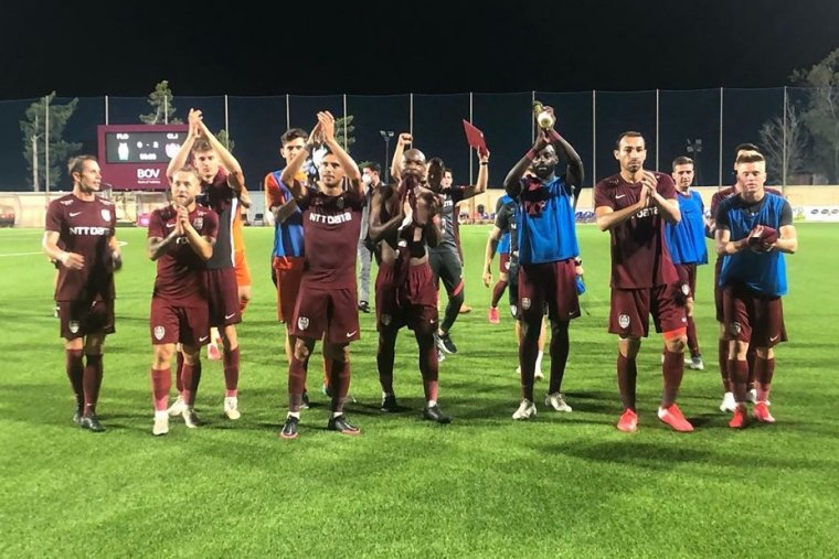 Kiegyensúlyozott erőviszonyok a tizenhat csapattal elrajtoló 2020–2021-es labdarúgó-Liga 1-ben