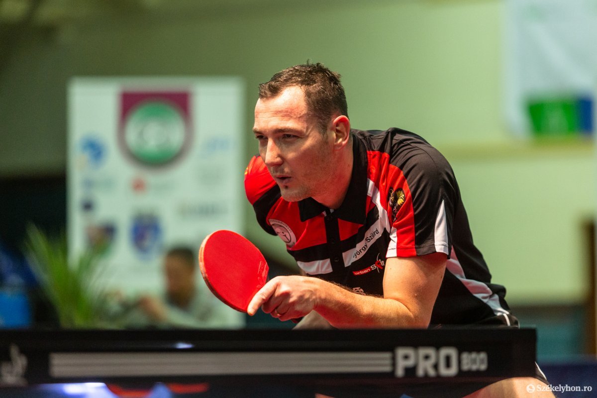 &bullet;  Fotó: Erdély Bálint Előd