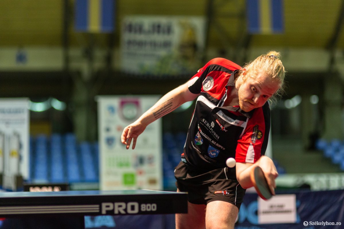 &bullet;  Fotó: Erdély Bálint Előd