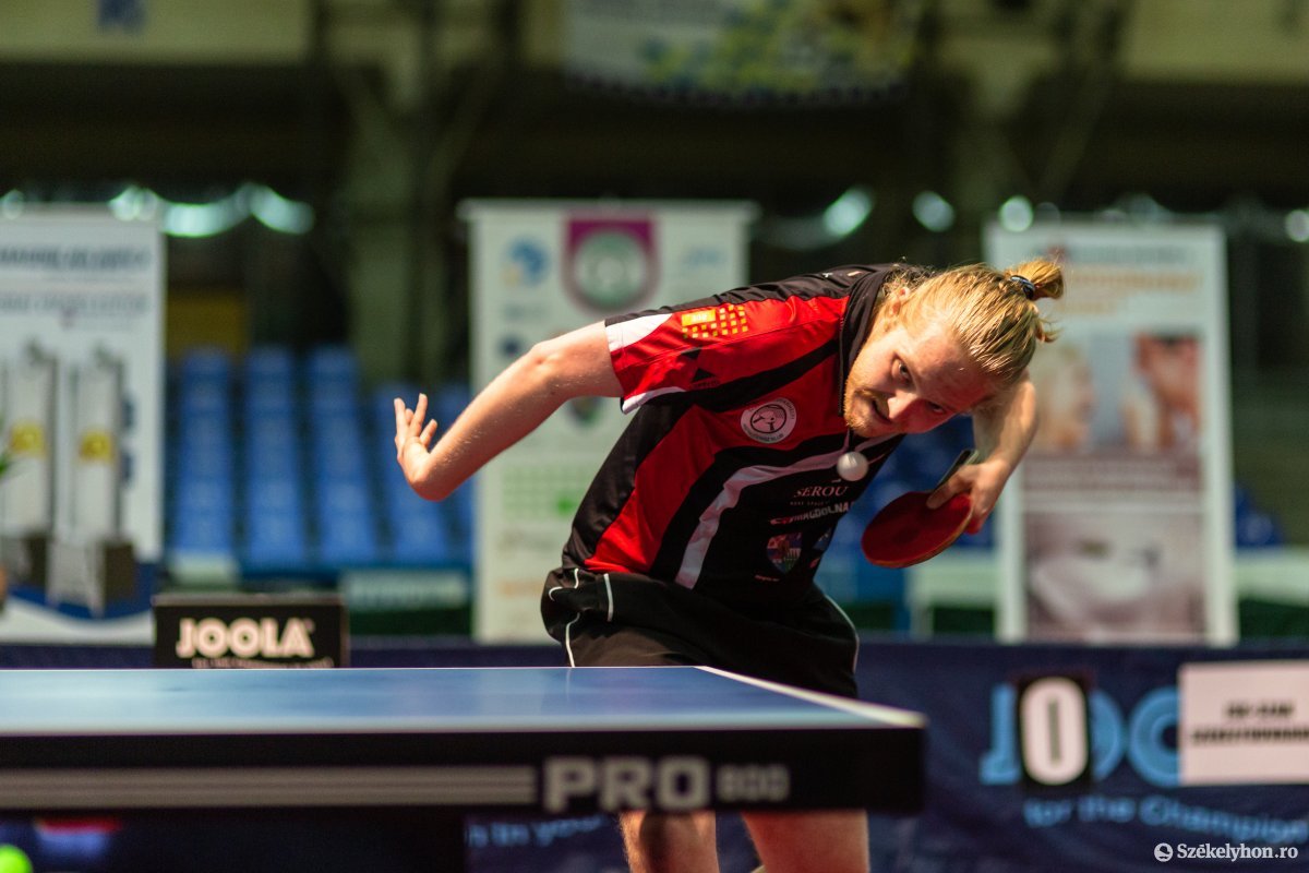 &bullet;  Fotó: Erdély Bálint Előd