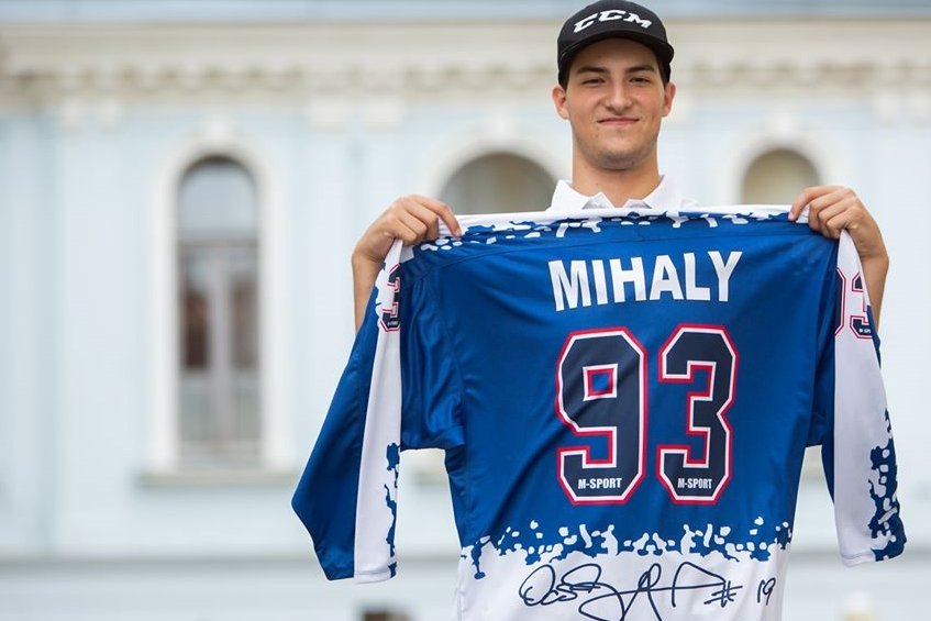 Mihály Ákos •  Fotó: Fehérvár AV 19