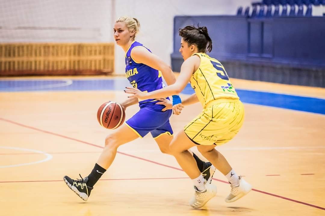 Akcióban: betörés Kilin Tünde módra •  Fotó: Alina Cojocaru