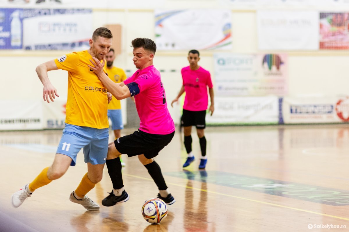 •  Fotó: Erdély Bálint Előd