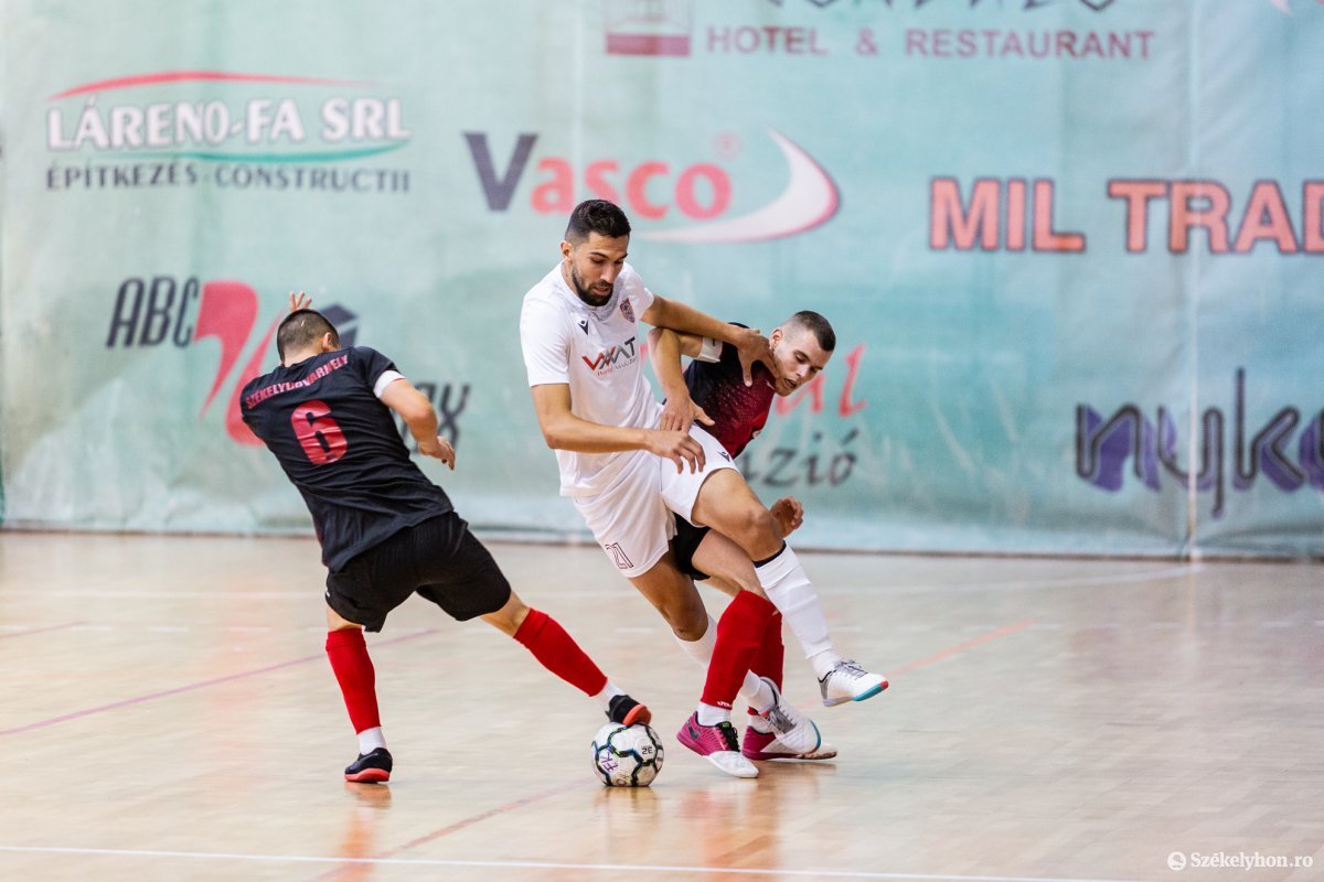 •  Fotó: Erdély Bálint Előd