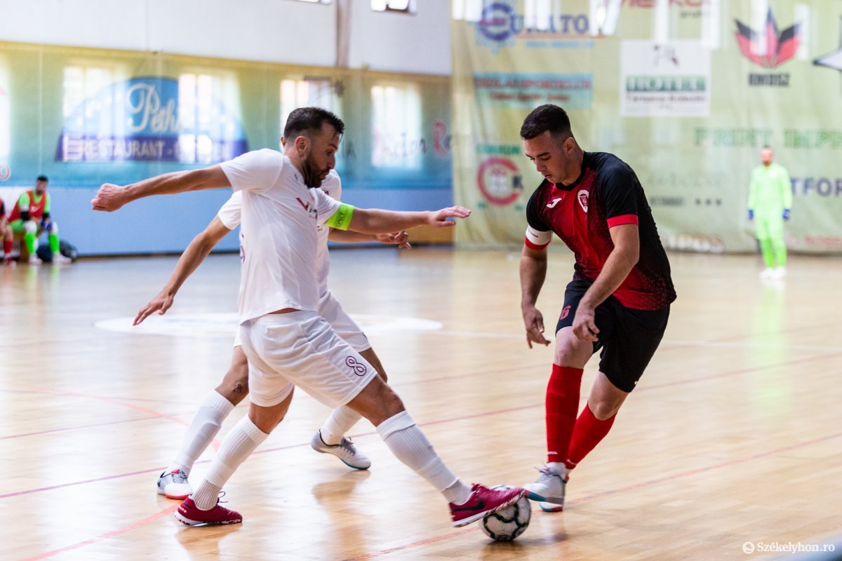 •  Fotó: Erdély Bálint Előd