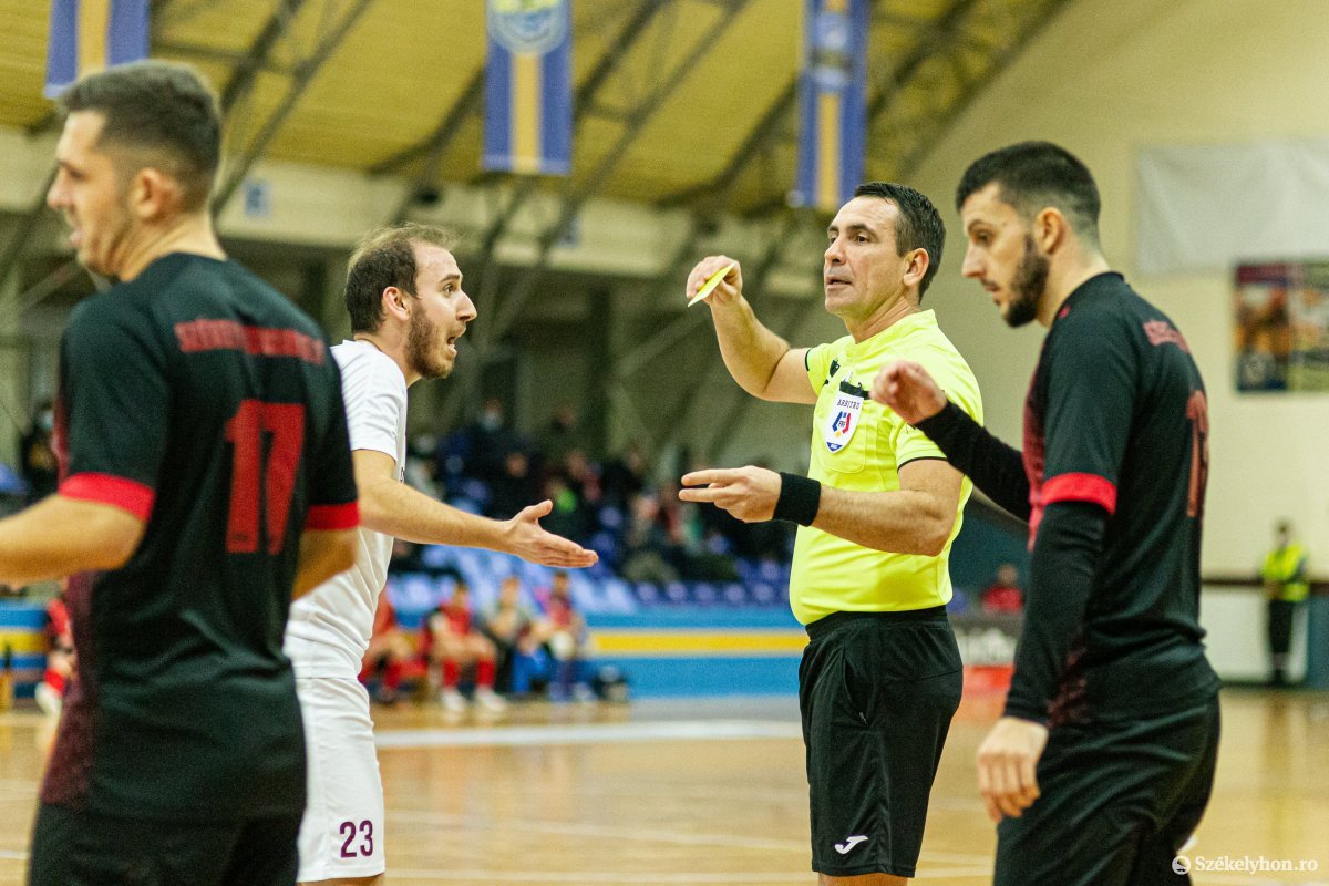 •  Fotó: Erdély Bálint Előd