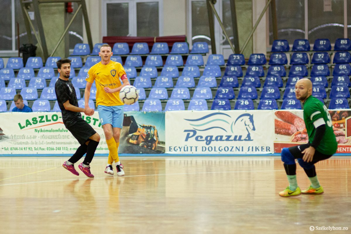 •  Fotó: Erdély Bálint Előd