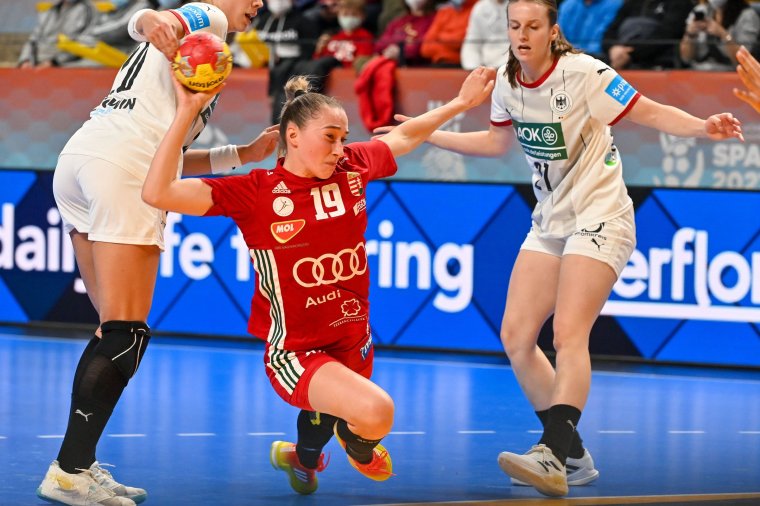 Női kézilabda-vb: egygólos vereség a németektől, két pontot visznek tovább a magyarok