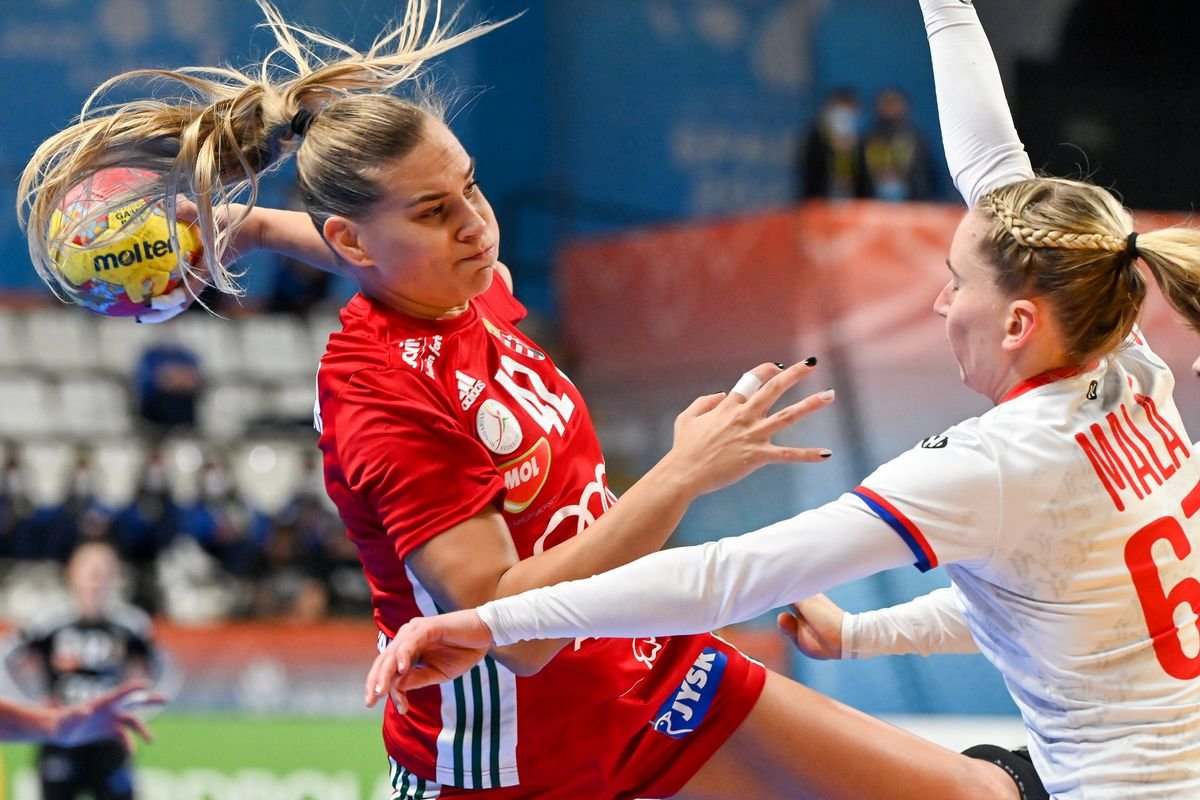 Nyerőember. Klujber Katrin 11 gólt vágott, ő volt a mérkőzés legjobbja •  Fotó: MTI/Illyés Tibor