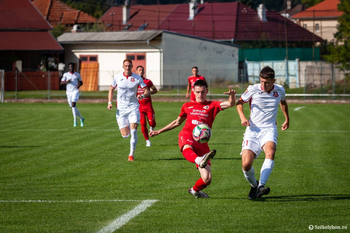 •  Fotó: Erdély Bálint Előd