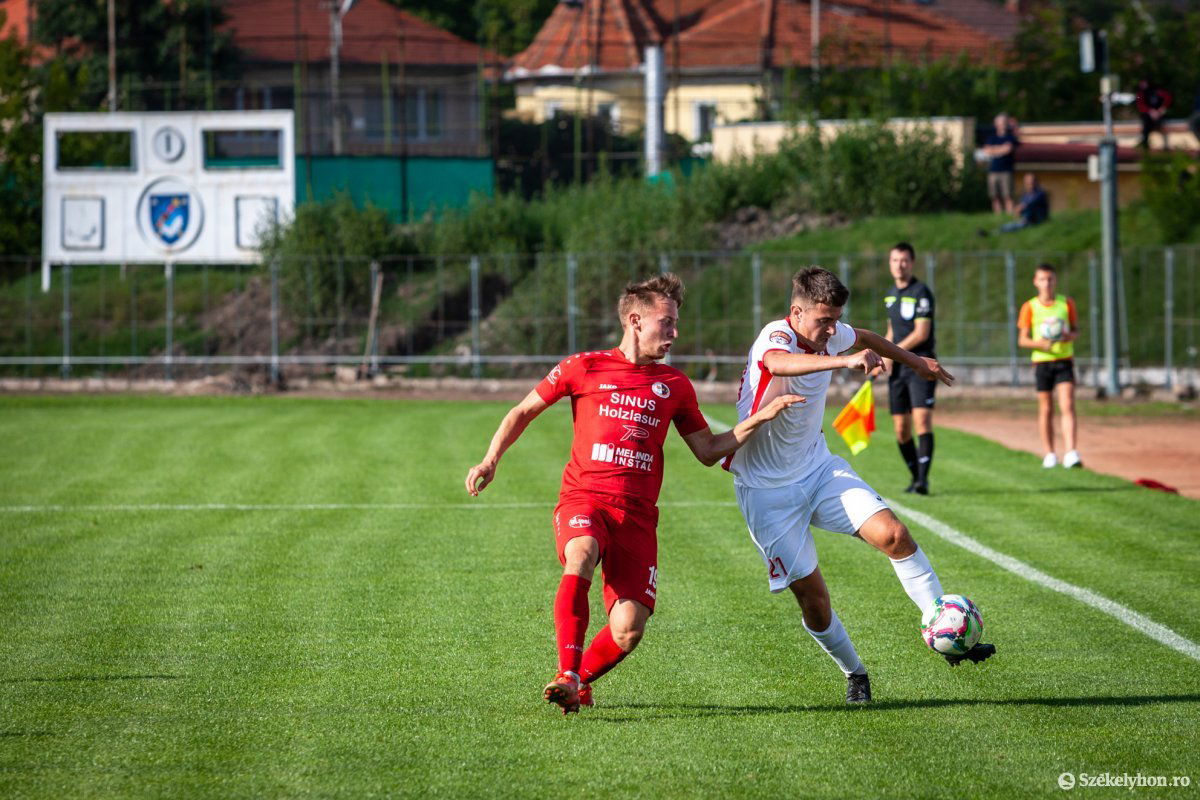 •  Fotó: Erdély Bálint Előd
