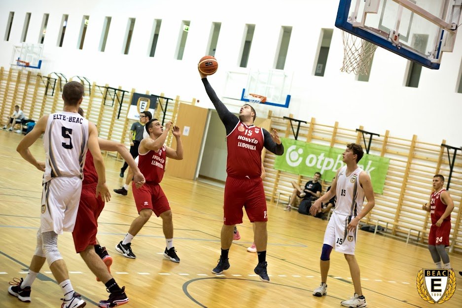 •  Fotó: Simó Szabolcs (BEAC)