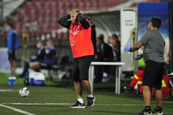 Konferencia-liga: csúnyán elpáholták a Kolozsvári CFR-t, Dan Petrescu ott is hagyta a csapatot