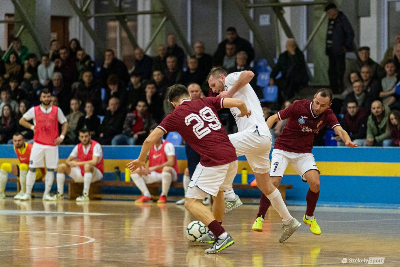 •  Fotó: Erdély Bálint Előd