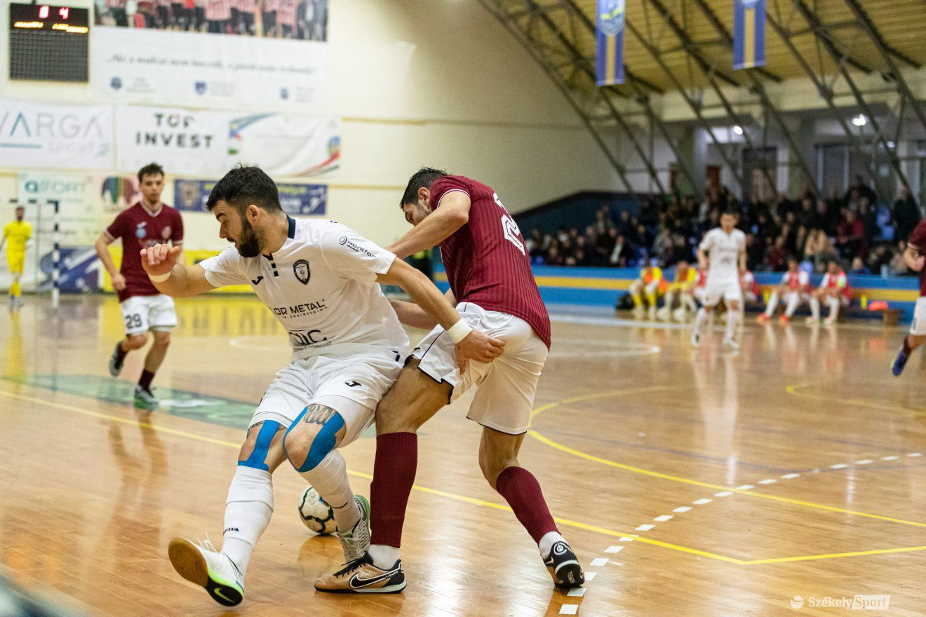 •  Fotó: Erdély Bálint Előd
