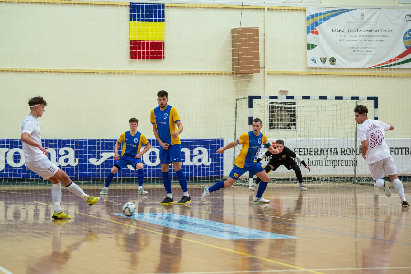•  Fotó: Erdély Bálint Előd