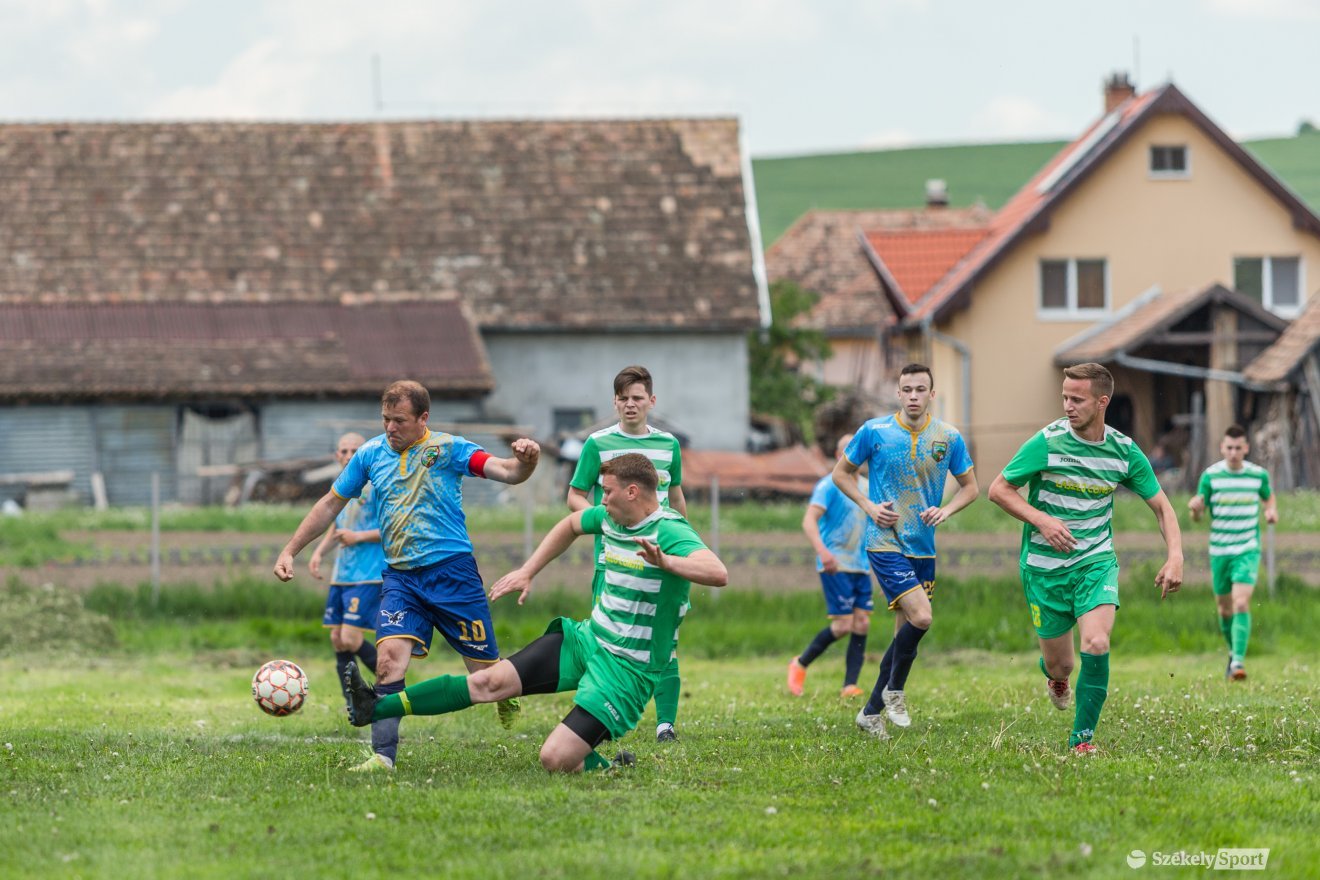 •  Fotó: Erdély Bálint Előd