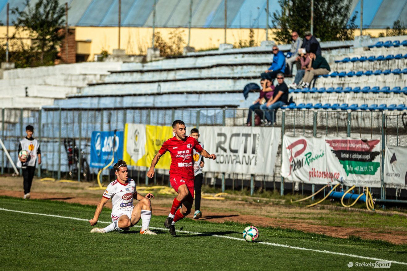 •  Fotó: Erdély Bálint Előd