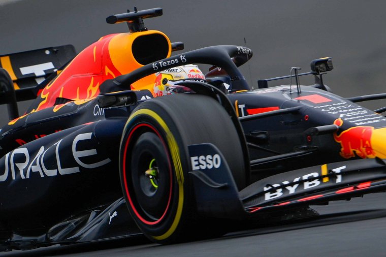 A világbajnok Verstappen sikere zárta a Forma–1-es idényt