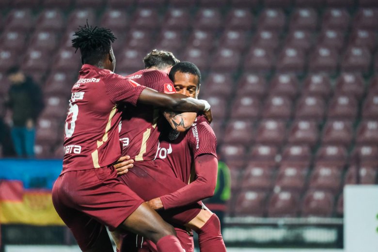 Gólöröm a kolozsvári stadionban. Az utóbbi időben elkerülte a siker a vasutas csapatot •  Fotó: Facebook/Fotbal Club CFR 1907 CLUJ-NAPOCA