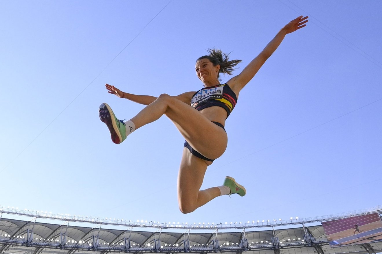 Alina Rotaru Kottmann harmadik próbálkozásával repült a dobogóra •  Fotó: MTI/Czeglédi Zsolt