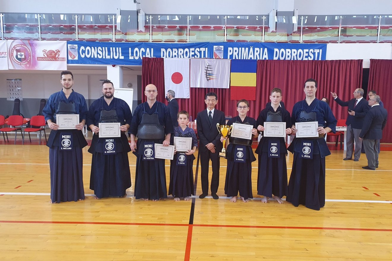 •  Fotó: Kashi Kendo Klub