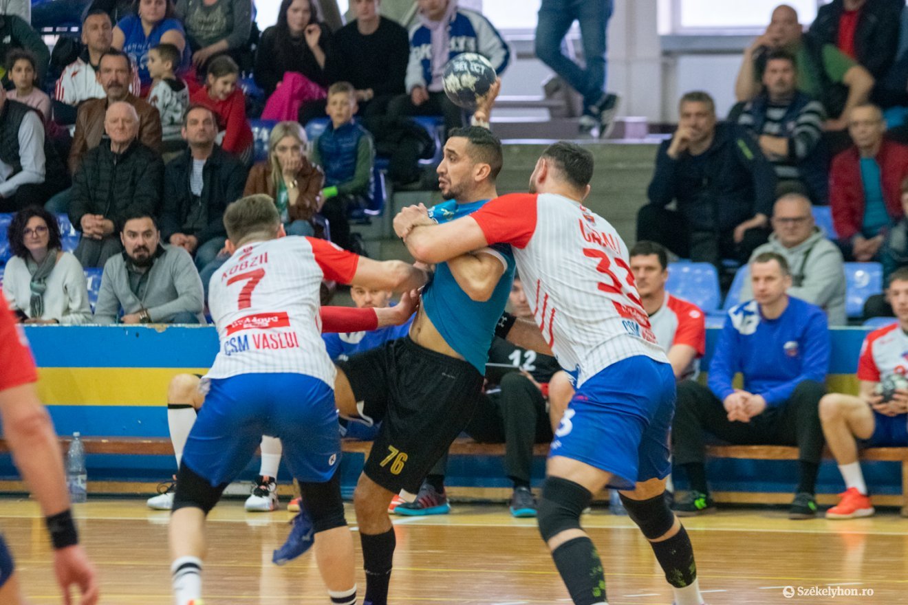 •  Fotó: László Ildikó