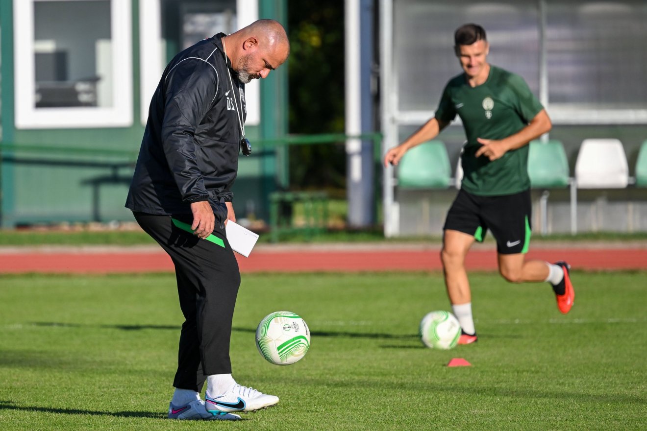 Dejan Stankovic, a Ferencváros új vezetőedzője megjegyezte, a saját elképzelését lassan, kis lépésekben akarja végrehajtani •  Fotó: MTI/Illyés Tibor