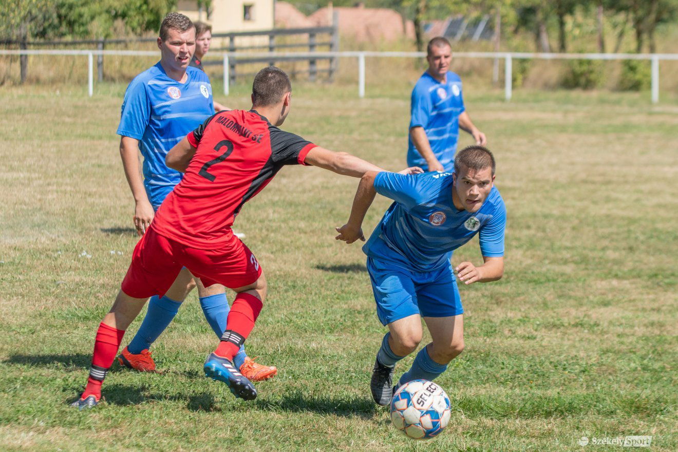 •  Fotó: László Ildikó