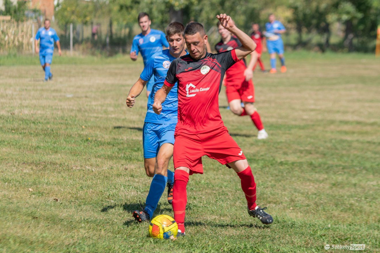 •  Fotó: László Ildikó