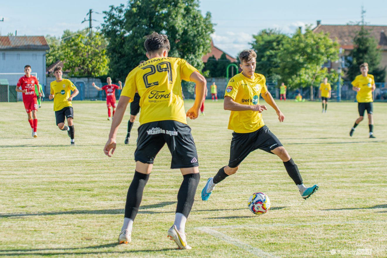 •  Fotó: László Ildikó