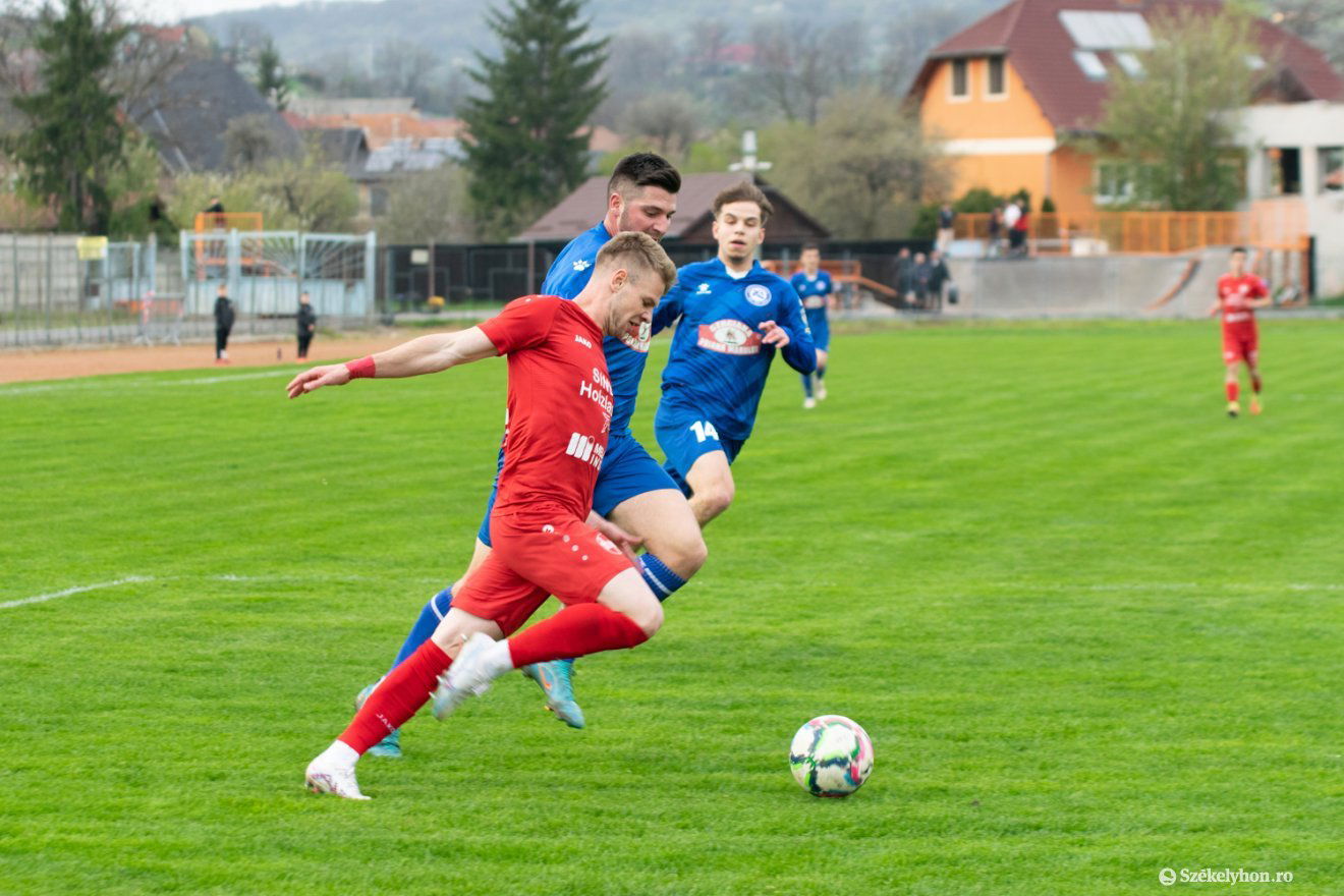•  Fotó: László Ildikó