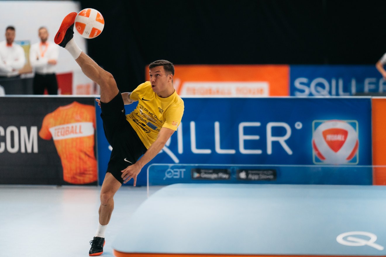 Györgydeák Apor fokozatosan terhelheti magát, a legfőbb feladat számára, hogy teljesen felépüljön •  Fotó: Facebook/Teqball Romania