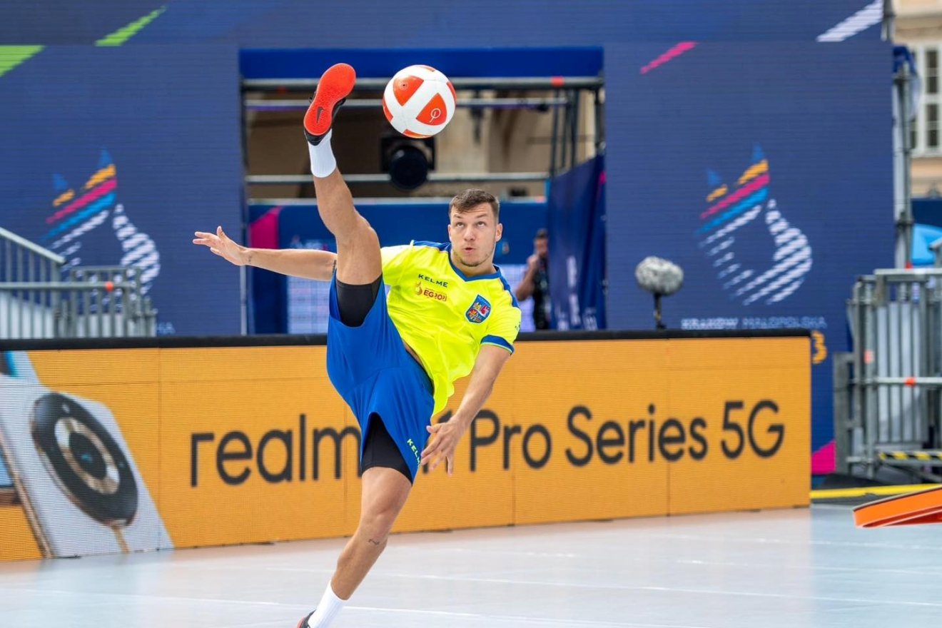 Györgydeák Apor toronymagas esélyes, világranglista-vezető, aktuális világ- és Európa-bajnok •  Fotó: COSR/Cristian Nistor