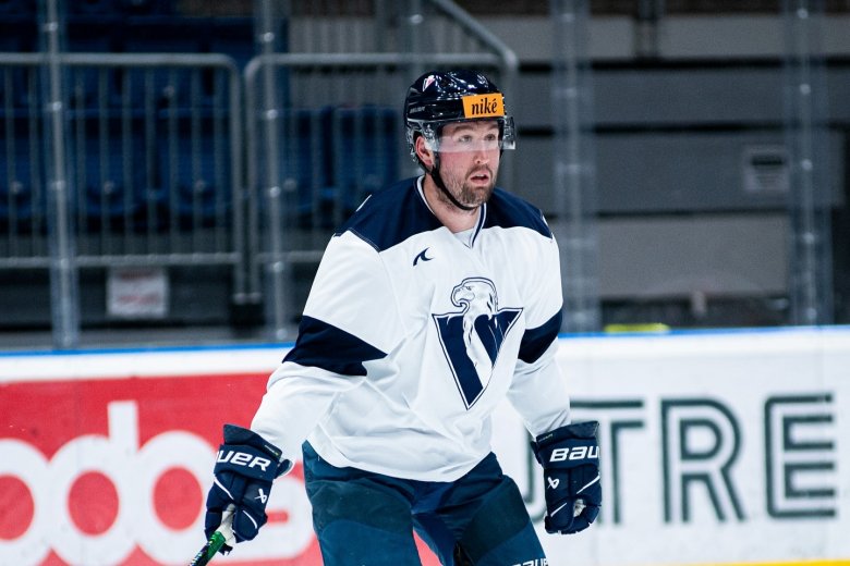 519 NHL-meccsel a háta mögött érkezik a Sportklubhoz