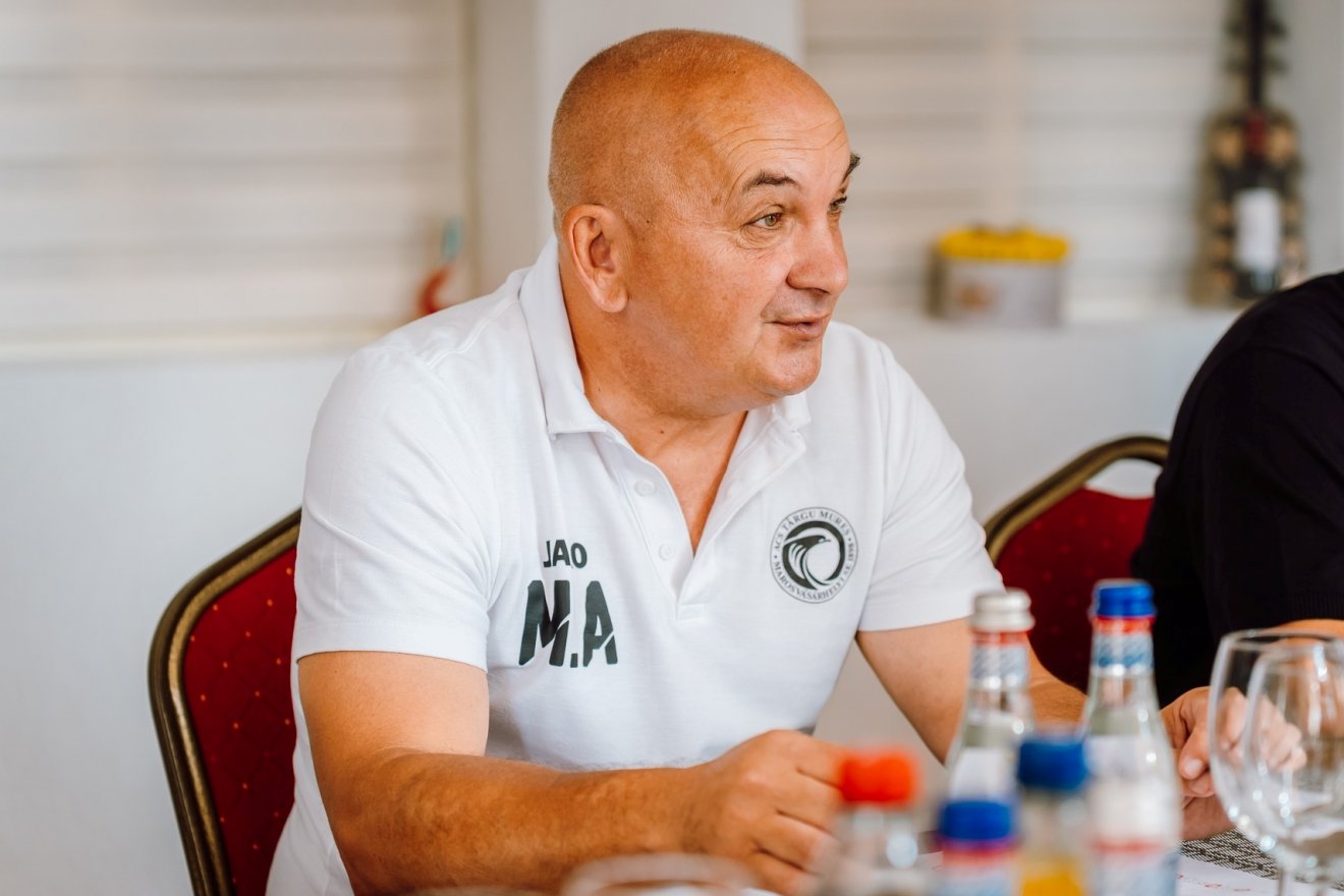 Mészáros Alpár: „bebizonyosodott, hogy csak értékes játékosokkal lehet versenyképes együttest kialakítani” •  Fotó: Facebook/Marosvásárhelyi SE