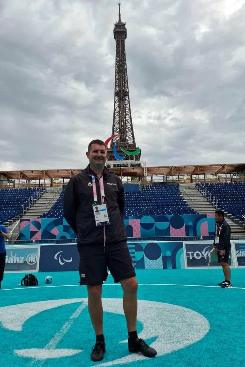 A pálya az Eiffel-toronynál •  Fotó: Bálint Attila magángyűjteménye