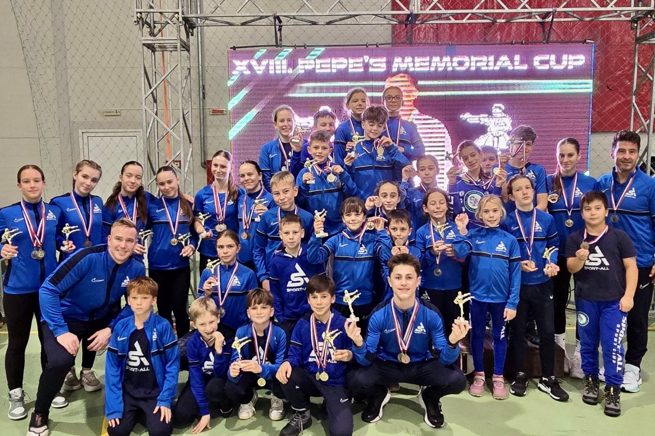 A Sport-All Sport Club éremgyűjteménye Nagyszalontán
