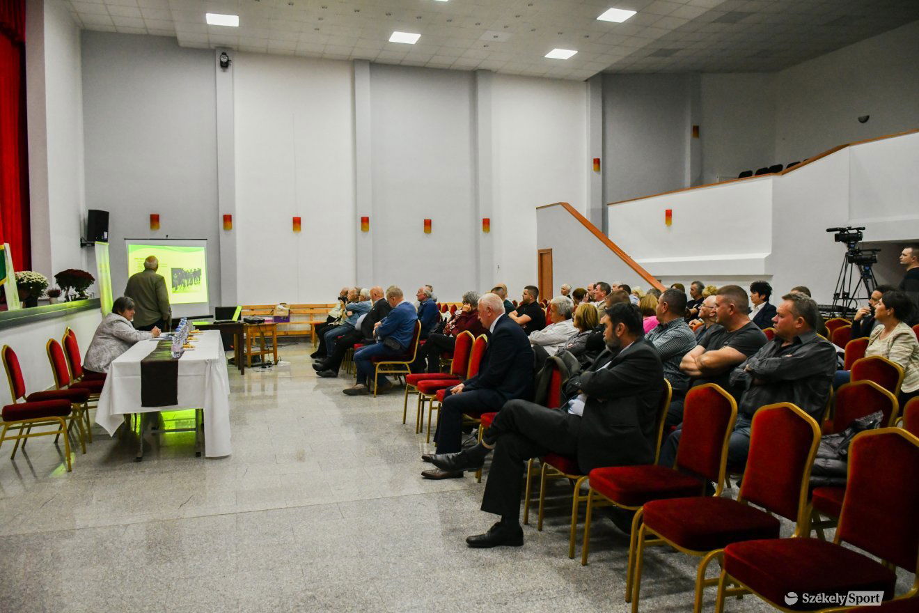 •  Fotó: László Ildikó