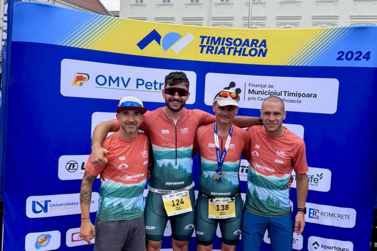 Jogos a verseny utáni mosoly, nagyszerűen teljesítettek az udvarhelyiek •  Fotó: Udvarhely Triatlon Club