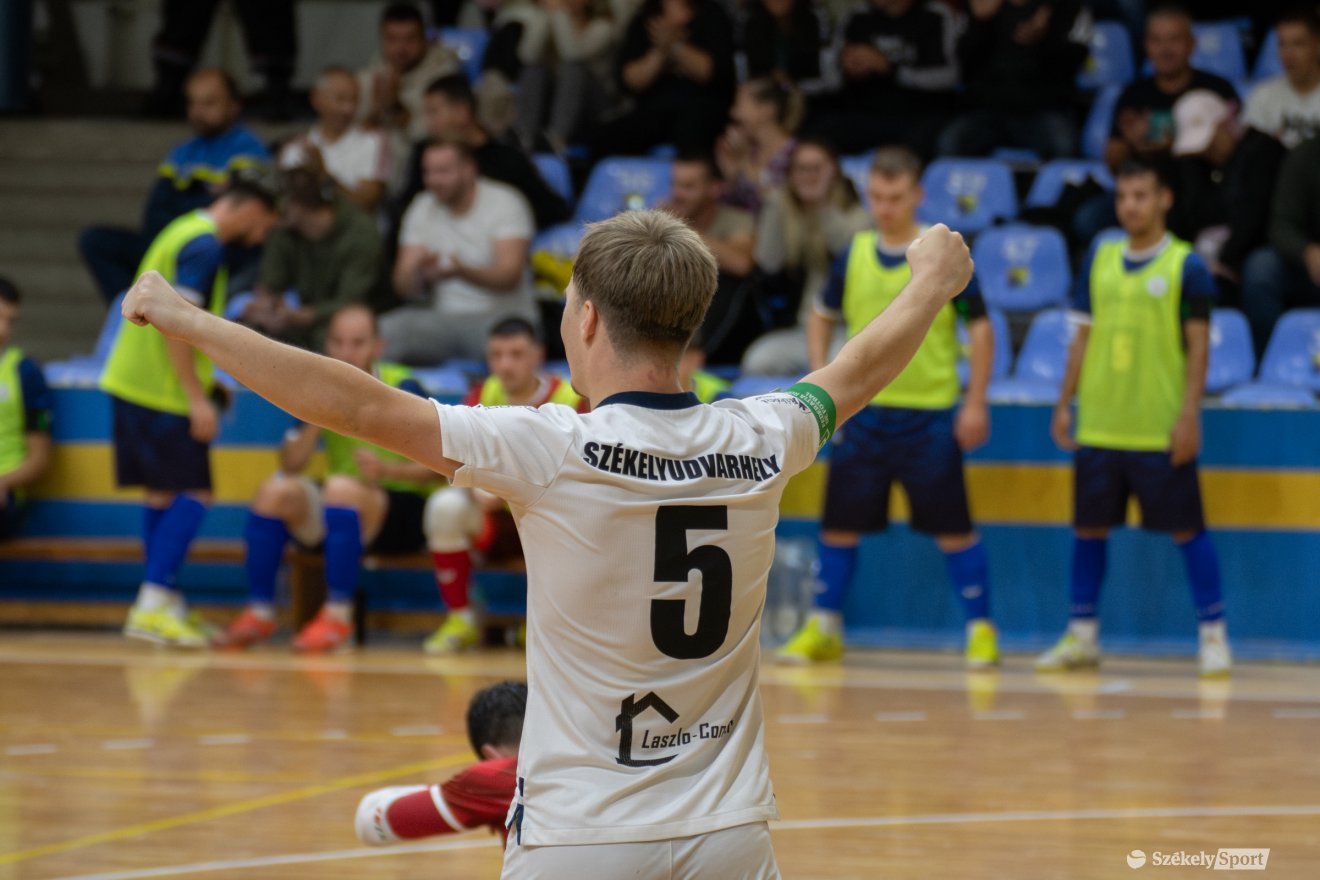 •  Fotó: László Ildikó