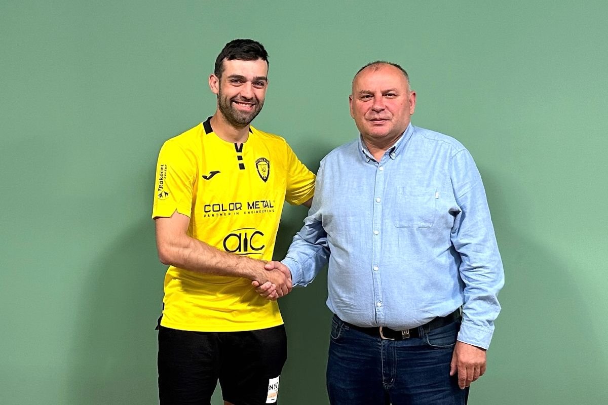 Petrișor Toniță és Jakab Zoltán •  Fotó: Facebook/Futsal Klub Székelyudvarhely