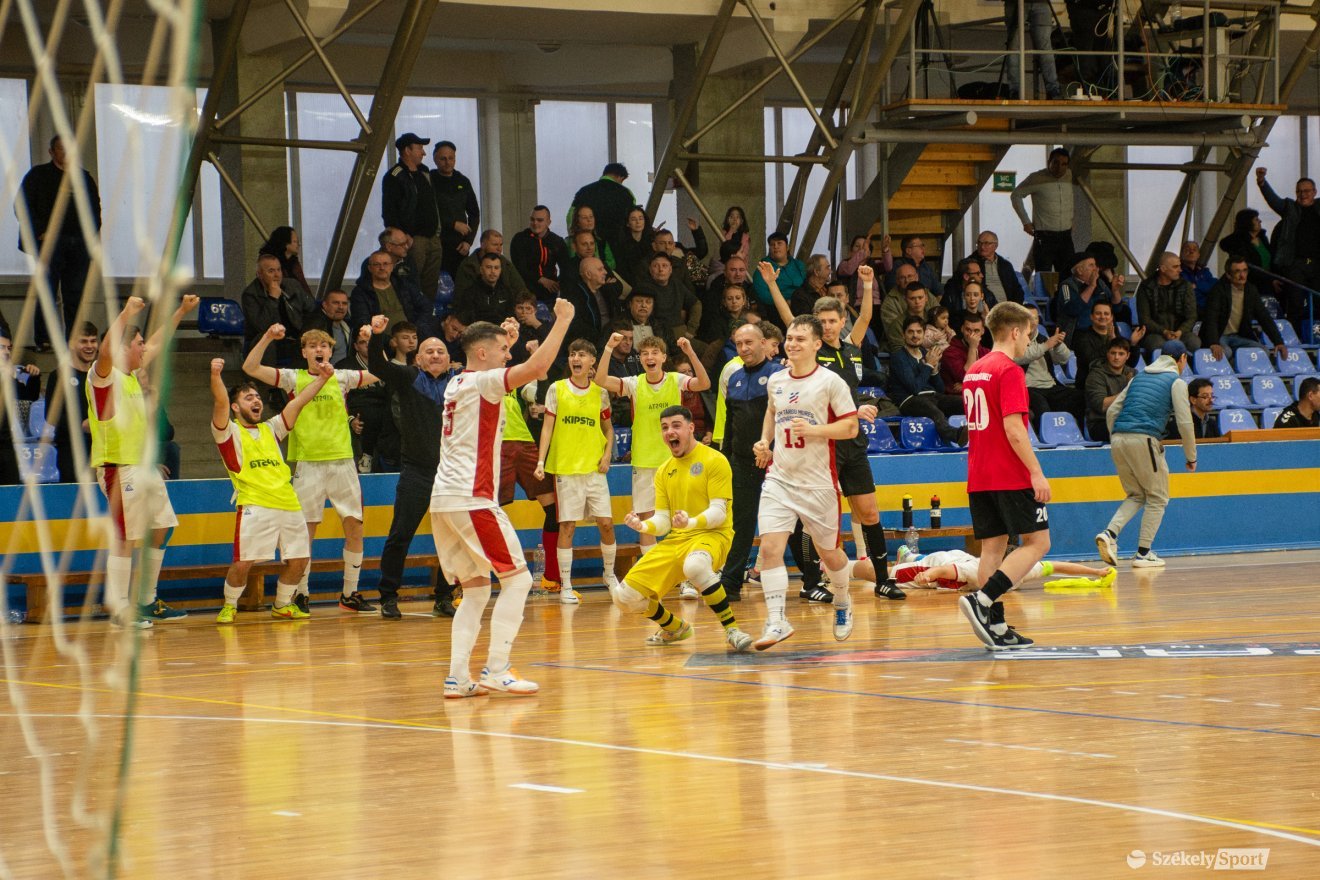 •  Fotó: László Ildikó