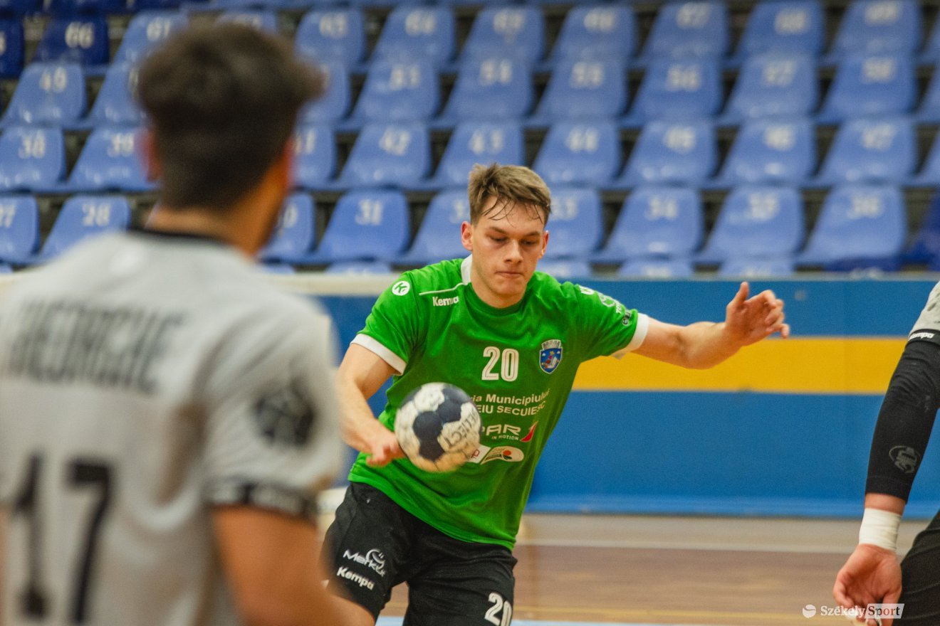 •  Fotó: László Ildikó